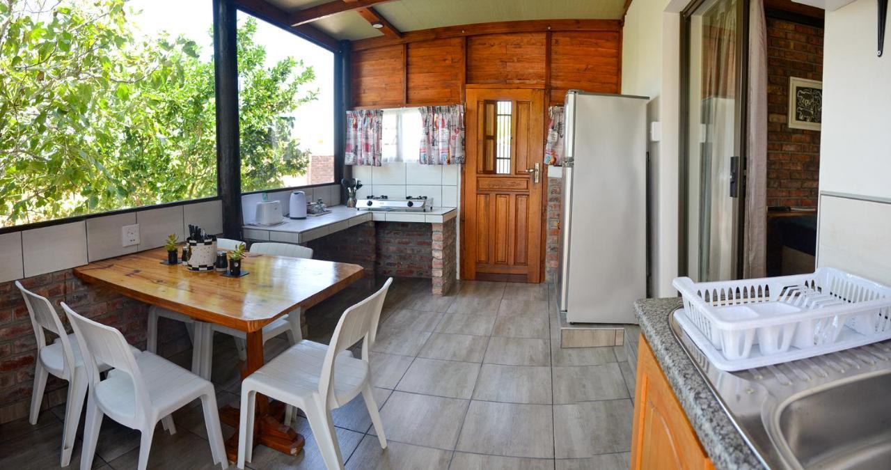 Addo Park Palm Cottage Colchester Exteriör bild